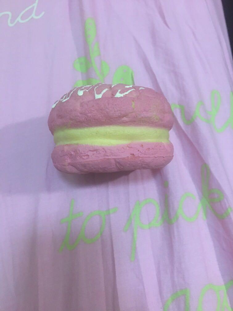 Hello kitty Squishy （分類：動漫角色周邊）位於 Hong Kong。 由 lovelive.pripara.ak.ps 提交（商品編號 287447113，圖片 2）。簡介： Many crash。