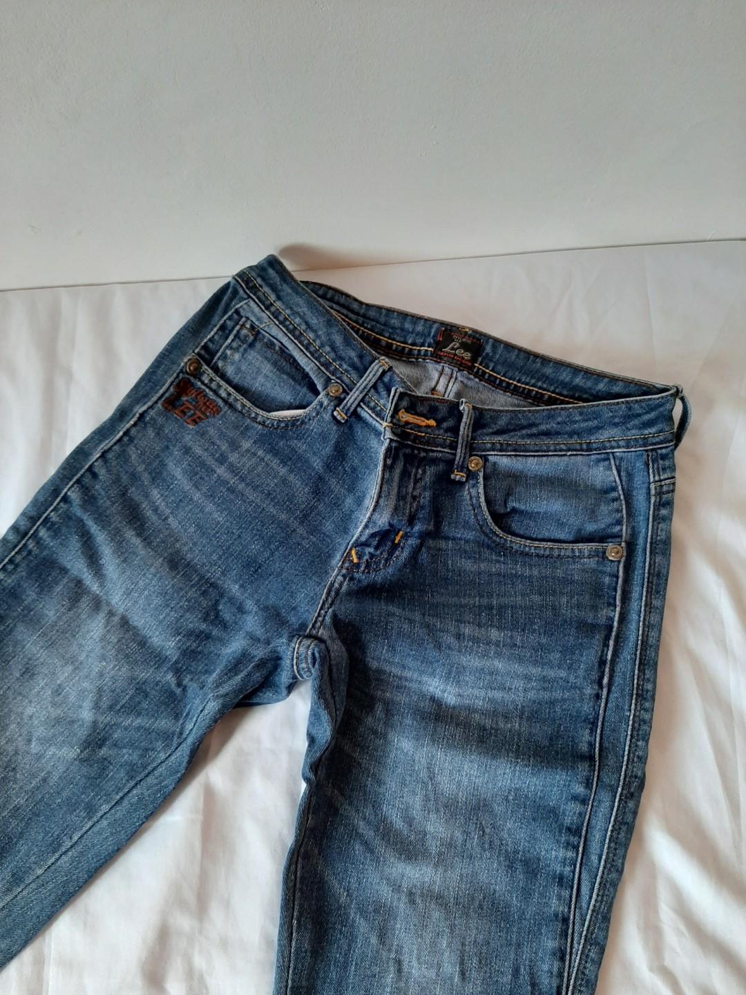 lee jeans cropped