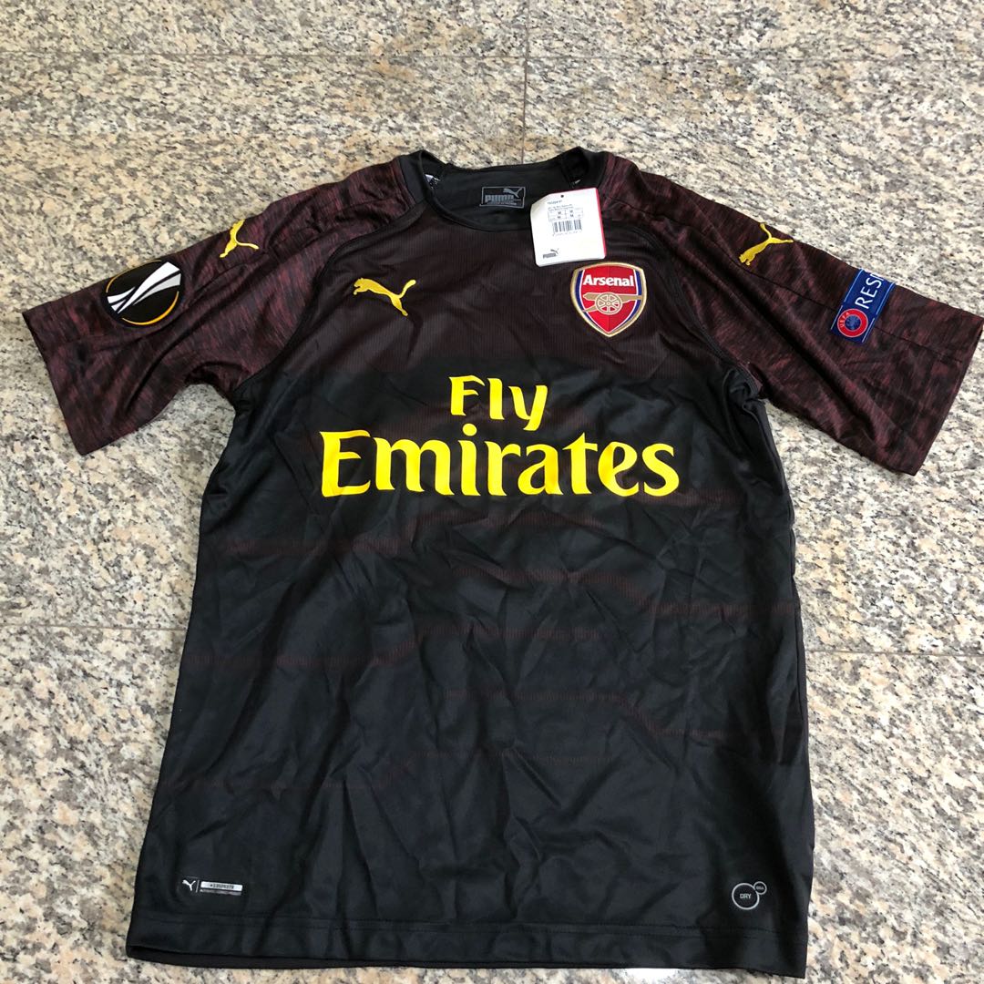 Bernd leno discount jersey