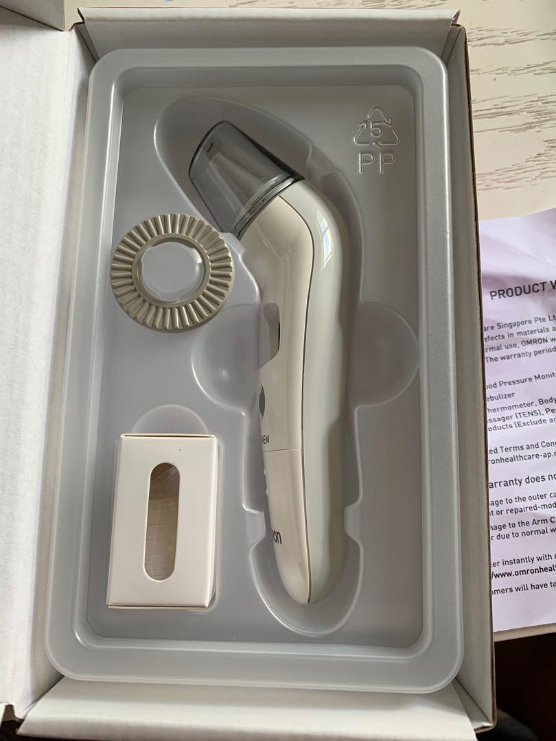 Ear Thermometer (Category: Thermometers) located in Singapore. Submitted by jack85 (Listing ID 287580021, Image 2). Description: Brand new!! Haven’t use it yet still under warranty. Selling this extra thermometer as the existing thermometer is still working. What you see is what you get, comes with extra probe covers .