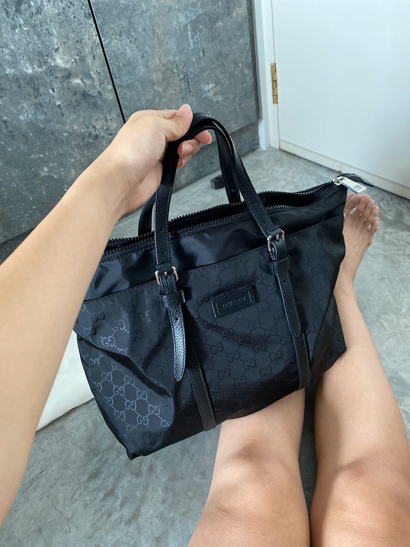 Gucci store nylon tote