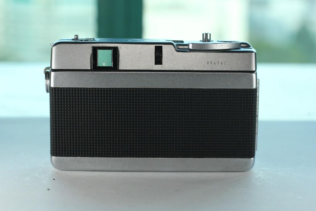 Konica EYE Halfframe Compact PointandShoot Rangefinder Film Camera