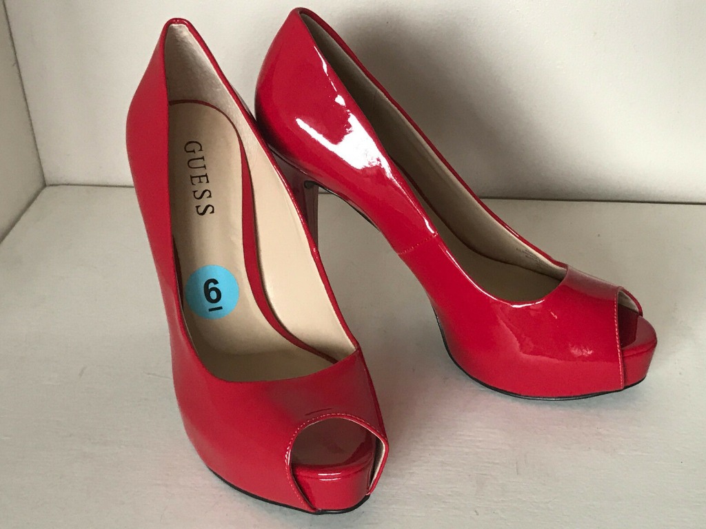 Guess red pumps discount