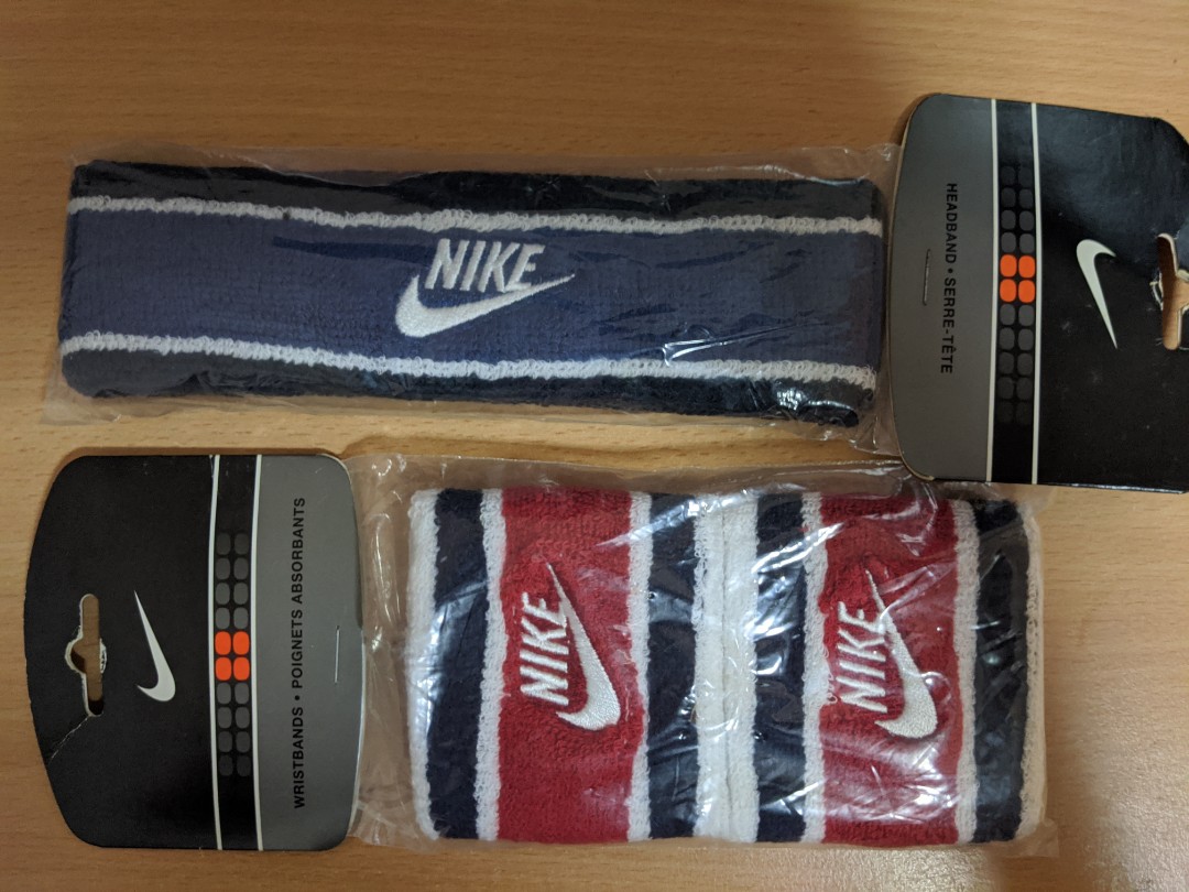 nike wristbands