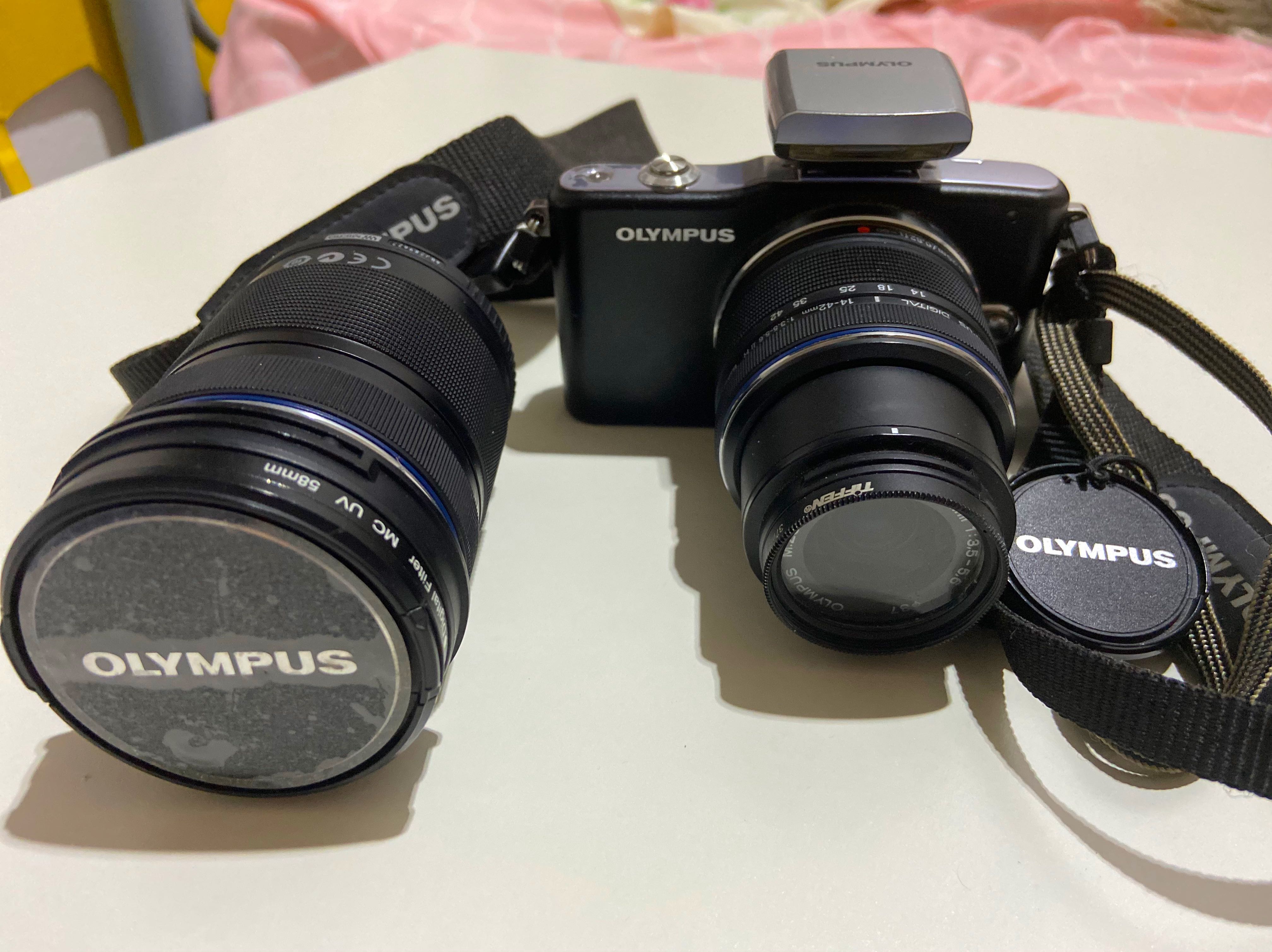 Olympus Pen mini EPM1 Camera + 40150 mm Olympus lens (Fullset with