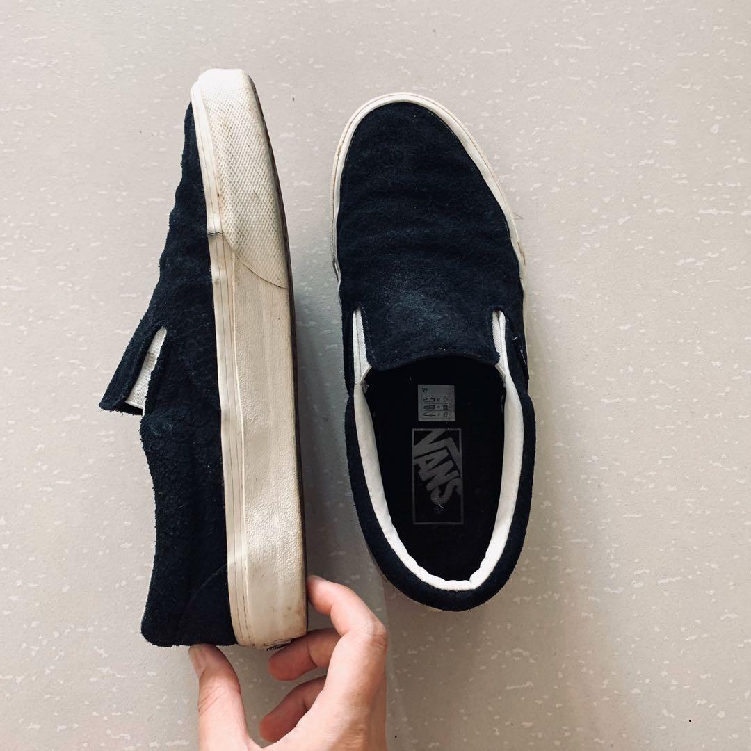 Vans Men s US 6 Women s US 7.5 Women s Fashion Footwear
