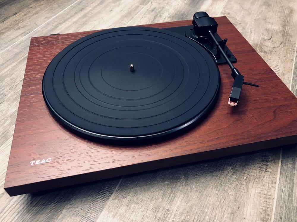 オーディオ機器 その他 99%新) TEAC TN-180BT Bluetooth Turntable (Cherry) 無線藍牙黑膠唱盤 