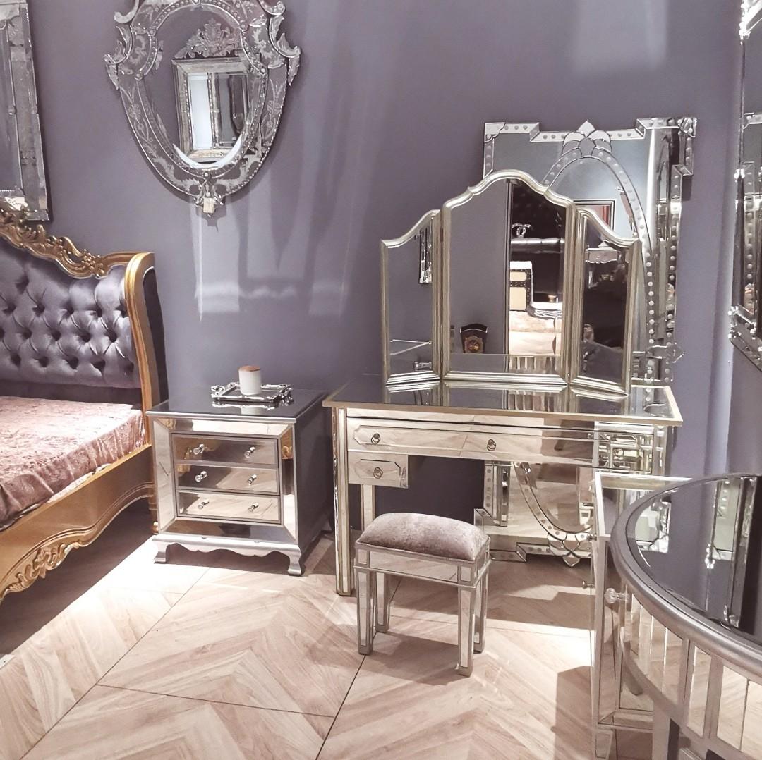 silver mirrored dressing table