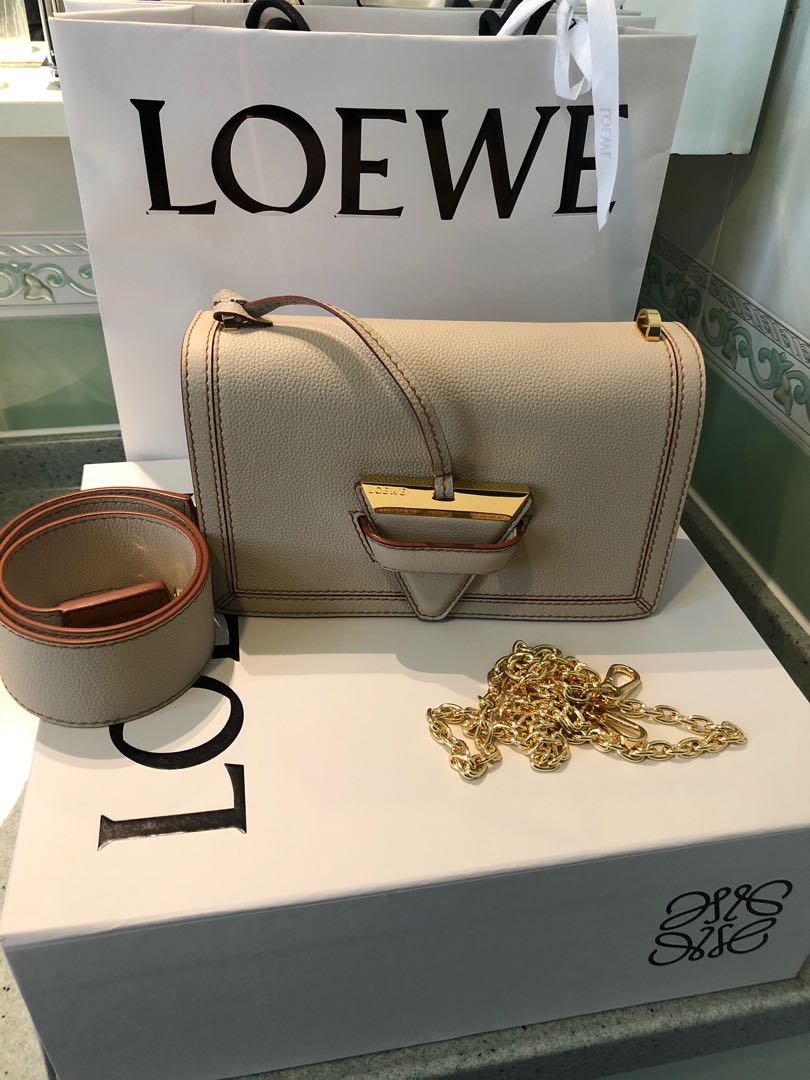 Loewe barcelona on sale soft bag