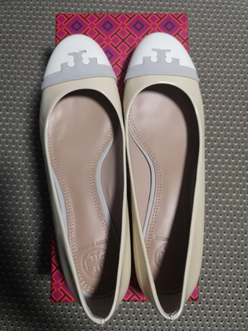 Tory burch gabrielle flat hotsell
