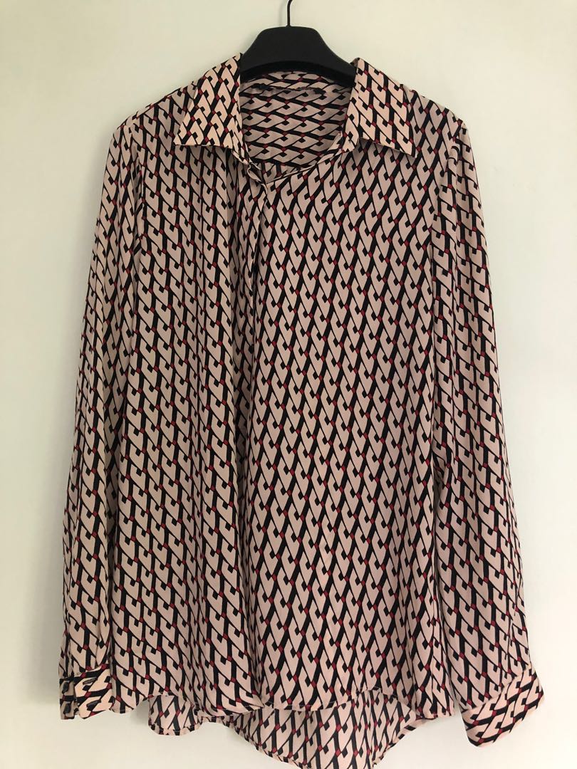 Zara Button Down Shirt, Women's Fashion, Tops, Other Tops on Carousell