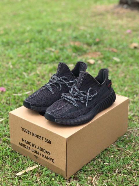yeezy boost 350 v2 black oreo