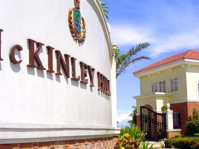 McKinley Hill Village House FOR RENT in Taguig City ...