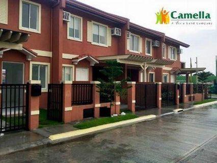 Townhouse for Sale in Old Sauyo Camella Glenmont Trails
