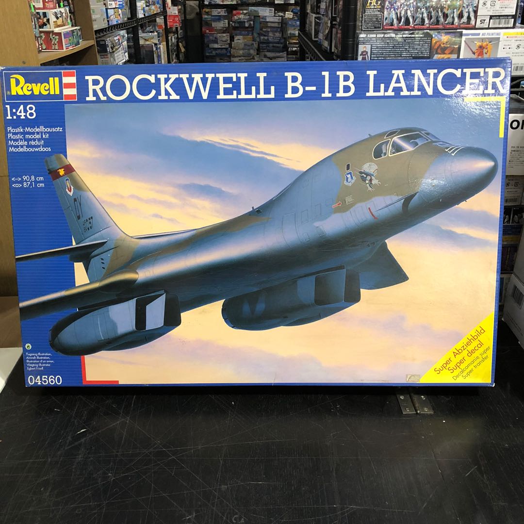 1/48 B-1B Bomber Revell レベルモノグラム画像で確認よろしくお願いします