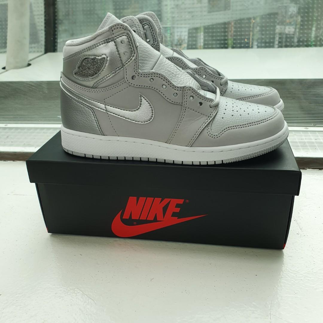 Air Jordan 1 High Japan GS Men s Fashion Footwear Sneakers on