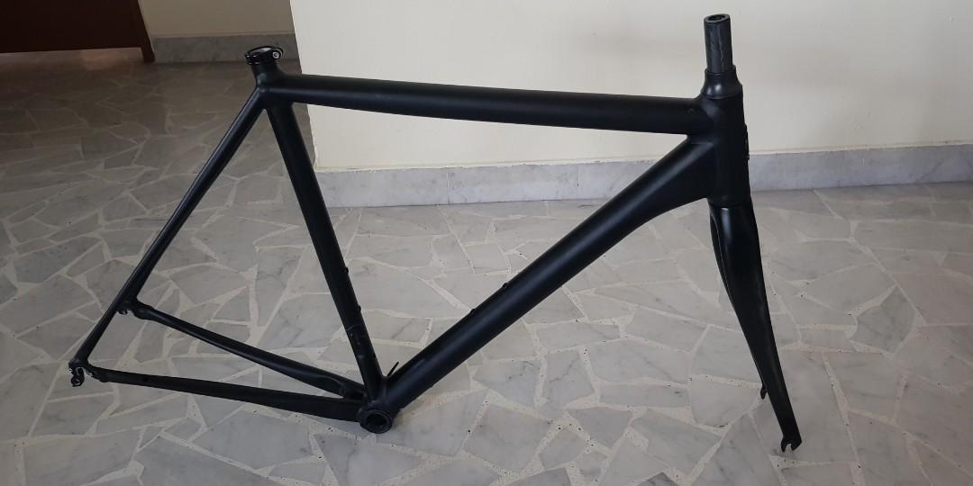 CANNONDALE CAAD 10 BLACK INC FRAME DI2 Only