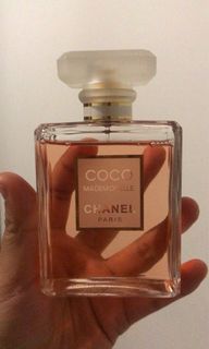 (Category: ) located in . Submitted by ayeshaz (Listing ID 1038822682, Image 1). Description: .