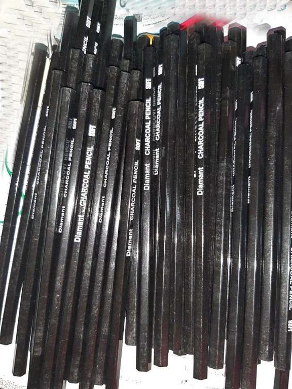 Charcoal Pencil (Category: Stationery & School Supplies) located in Pasig City. Submitted by casambhomedecors (Listing ID 1038702855, Image 1). Description: .