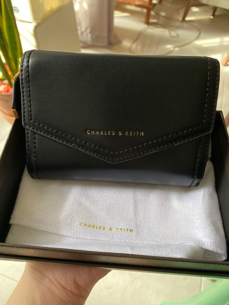 charles & keith small envelope wallet
