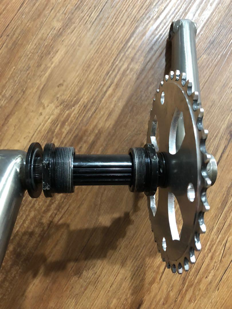 Eighthinch Crankset and BB
