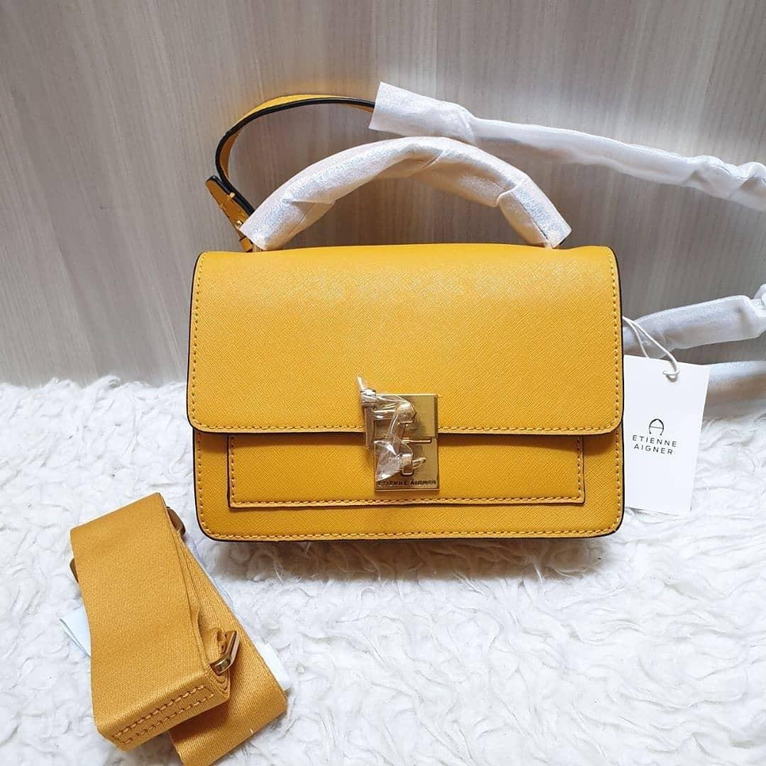 Aigner leah crossbody 2025