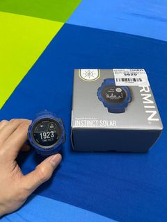 Instinct solar on sale blue