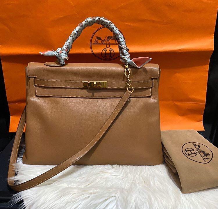 PRICE REDUCED Hermes Kelly 35 Gold Epsom Ghw