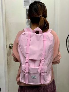 (Category: ) located in . Submitted by goodthrift (Listing ID 1038782737, Image 1). Description: .