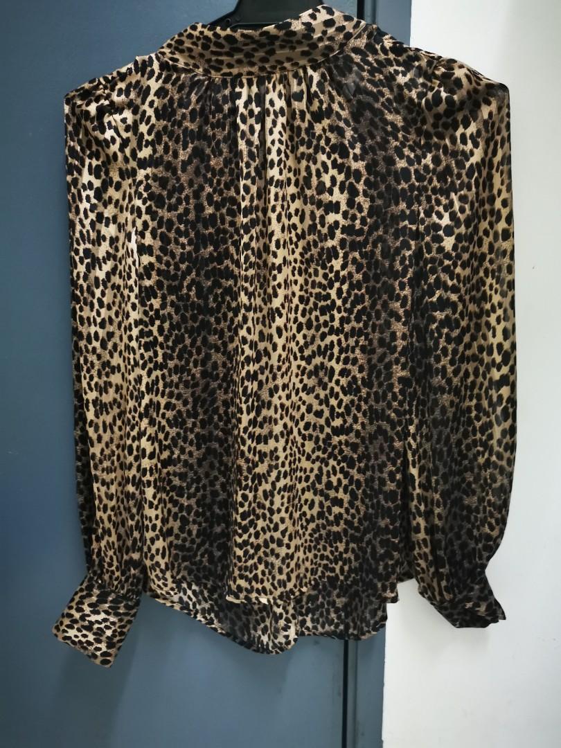Sammenbrud muggen forhindre H&M leopard print blouse chiffon, Women's Fashion, Clothes, Tops on  Carousell