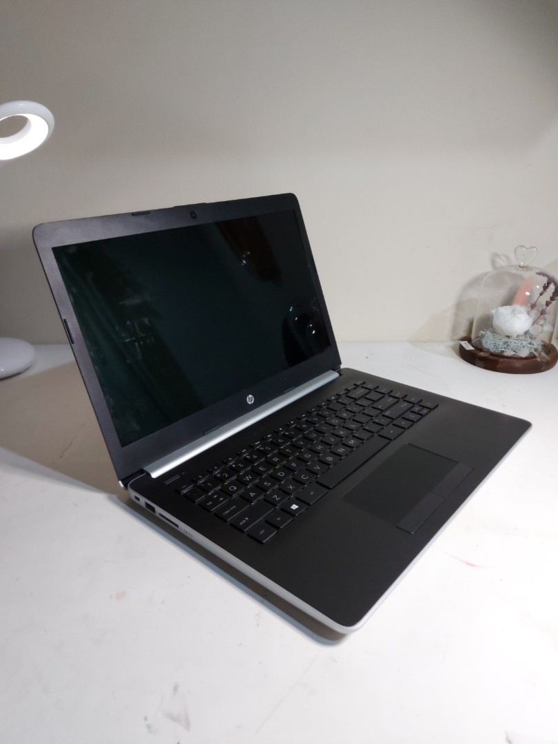 Laptop Hp Notebook 14 Cm0095au 4gb 256gb Ssd Elektronik Komputer Laptop Di Carousell