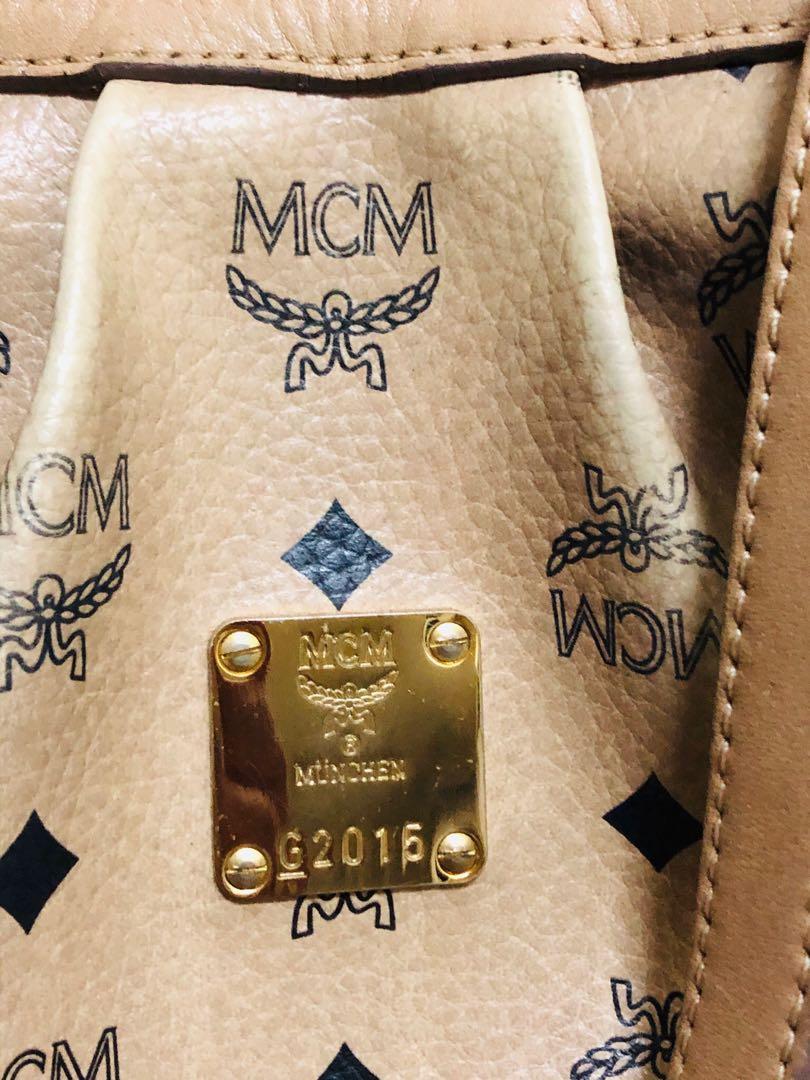 MCM tote bag (Category: Luxury Bags & Wallets) located in Manila. Submitted by edifier888 (Listing ID 1038760542, Image 2). Description: In good condition without sling .