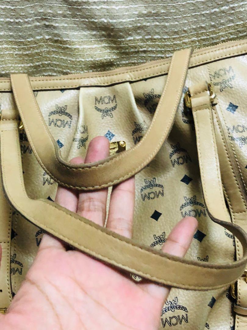 MCM tote bag (Category: Luxury Bags & Wallets) located in Manila. Submitted by edifier888 (Listing ID 1038760542, Image 3). Description: In good condition without sling .