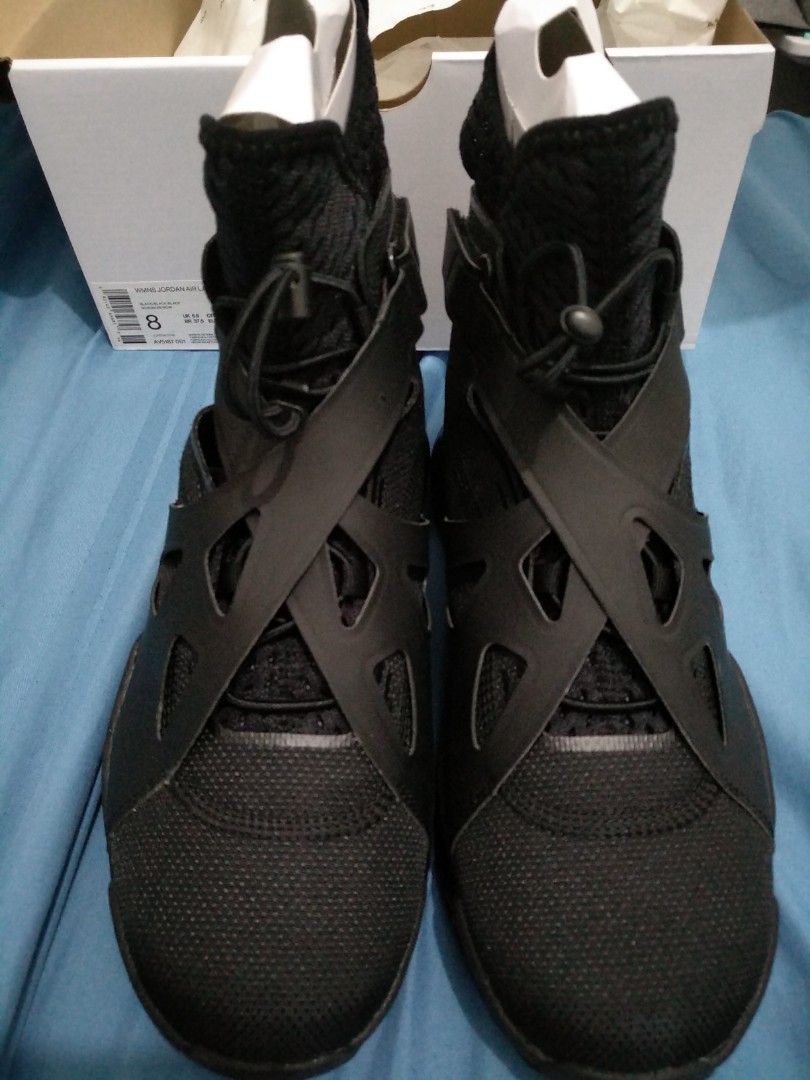 wmns jordan air latitude 720