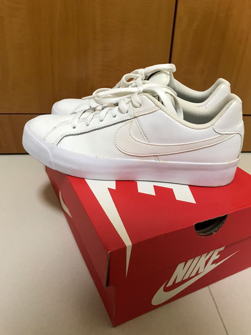 women's court royale