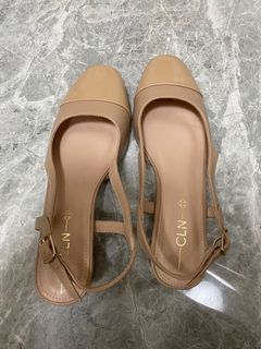 （分類：）位於 。 由 vhanityyy 提交（商品編號 1038679340，圖片 1）。簡介： 。
