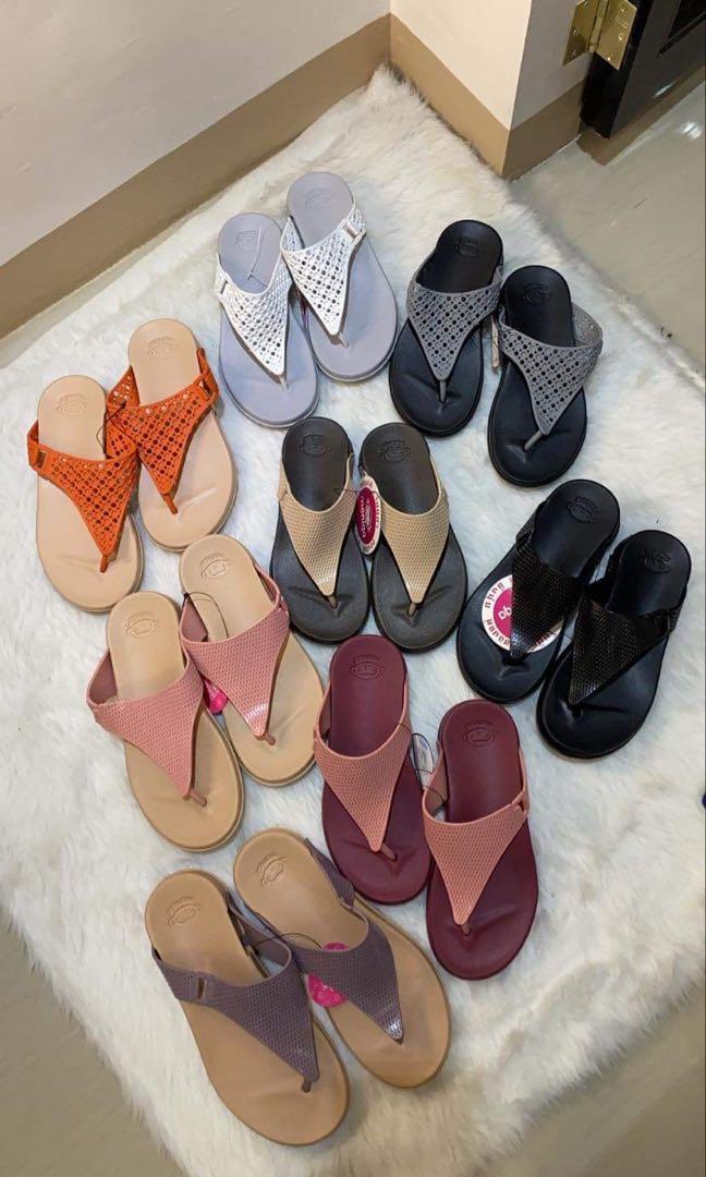 moniga slippers