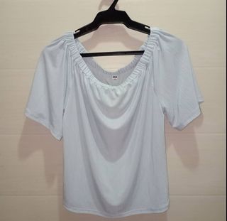 (Category: ) located in . Submitted by ju.closet (Listing ID 1038733146, Image 1). Description: .
