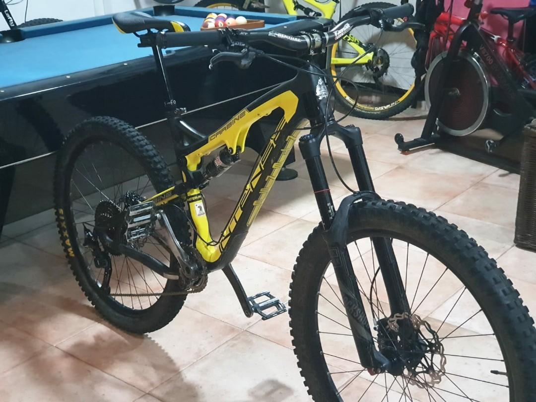 lightweight full suspension mountain bike