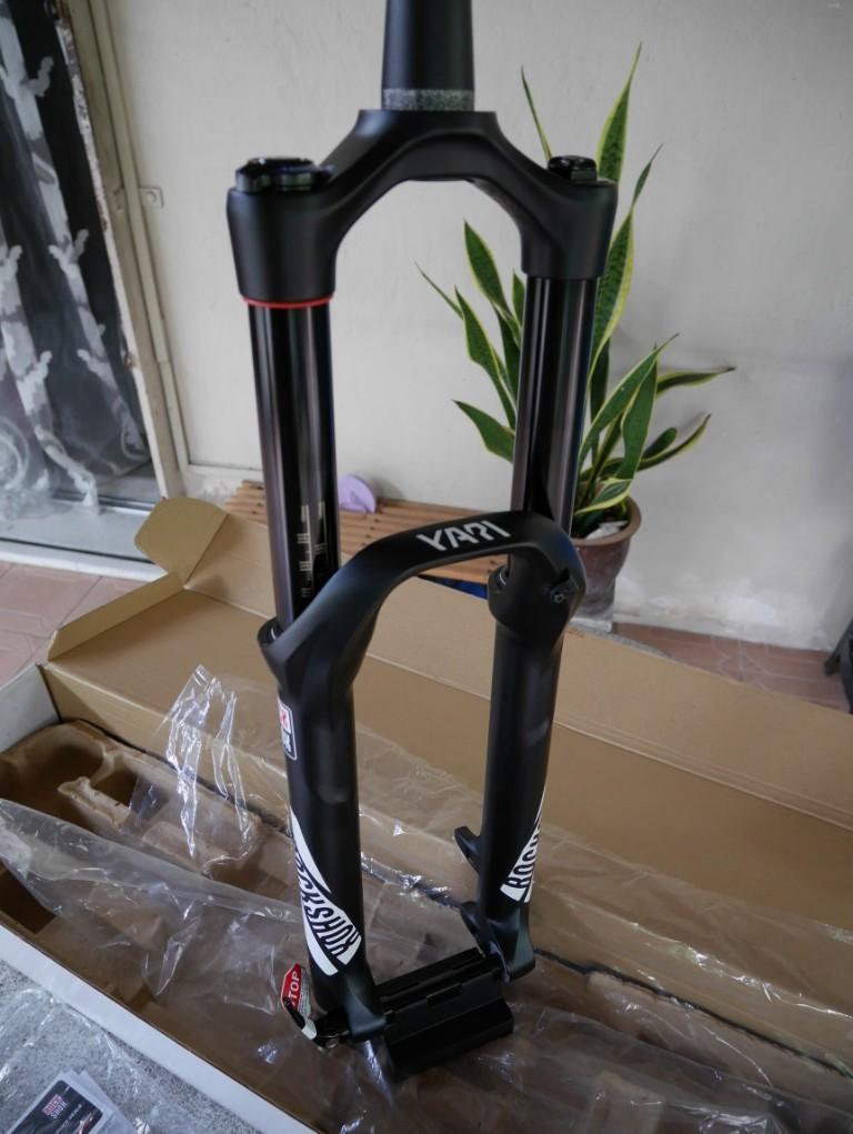 Rockshox yari cheap 27.5 160mm