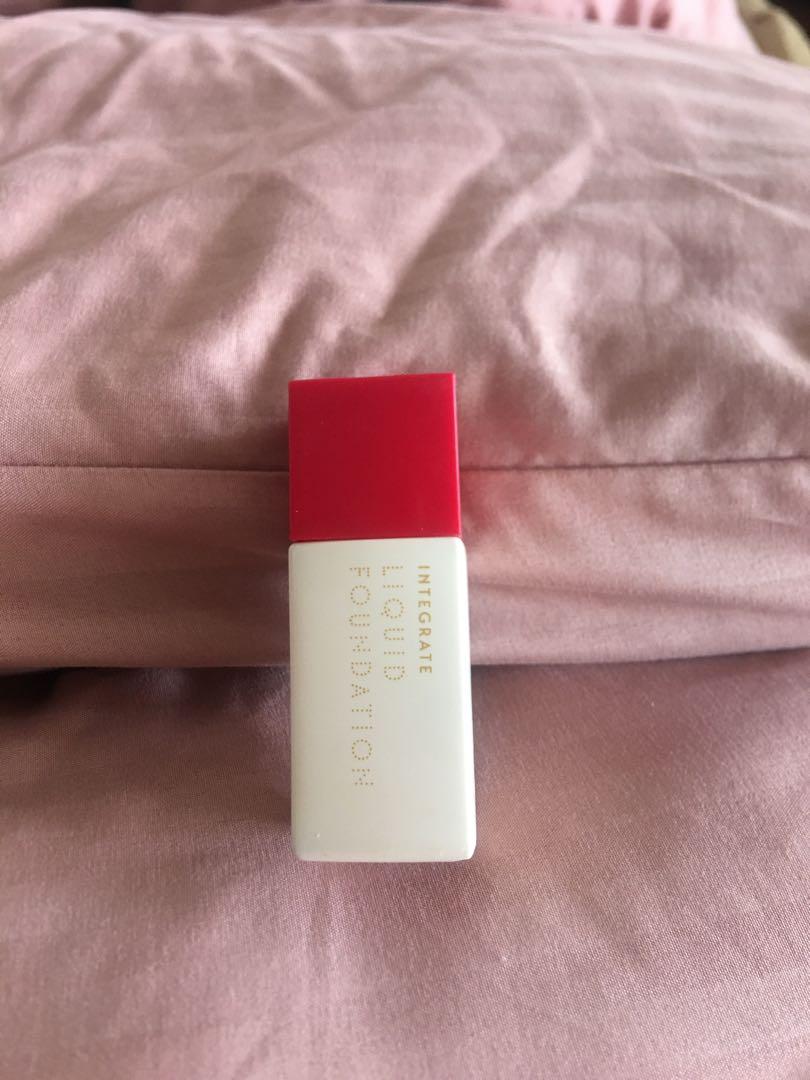 integrate liquid foundation