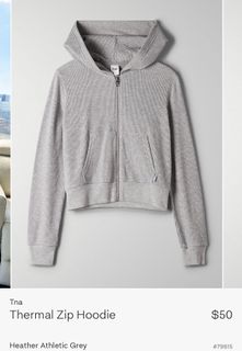 (Category: ) located in . Submitted by ak.closetsale (Listing ID 1038694070, Image 1). Description: .