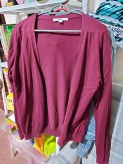 (Category: ) located in . Submitted by easy.closet (Listing ID 1038767340, Image 1). Description: .
