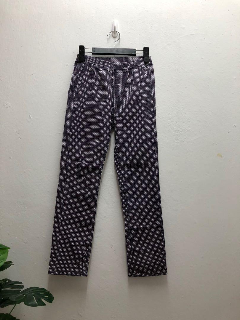 Uniqlo Kids Legging Jeans Size L Babies Kids Girls Apparel 8 To 12 Years On Carousell