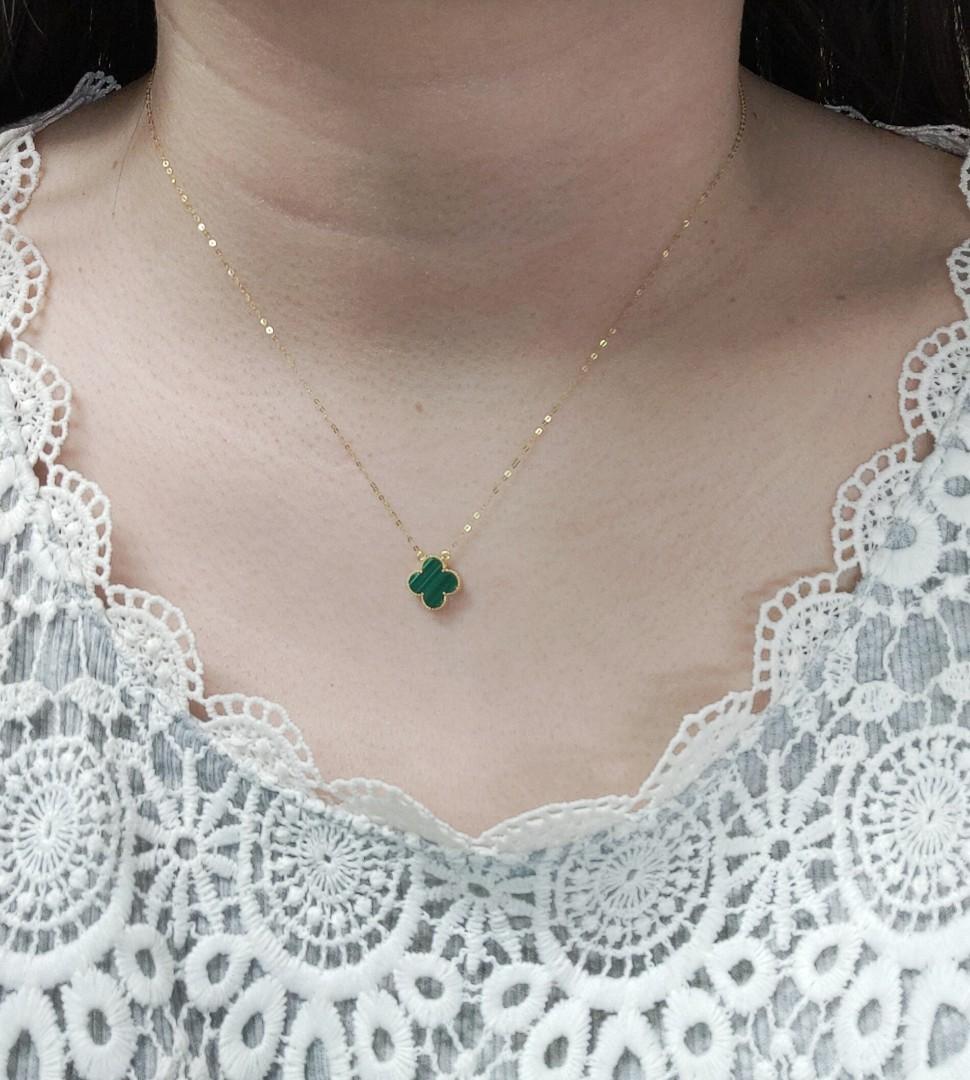 Green van clearance cleef necklace