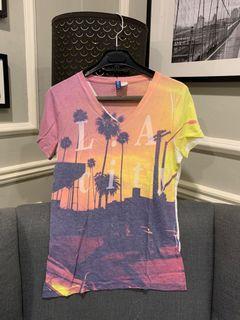 (Category: ) located in . Submitted by lovstore (Listing ID 1038798854, Image 1). Description: .