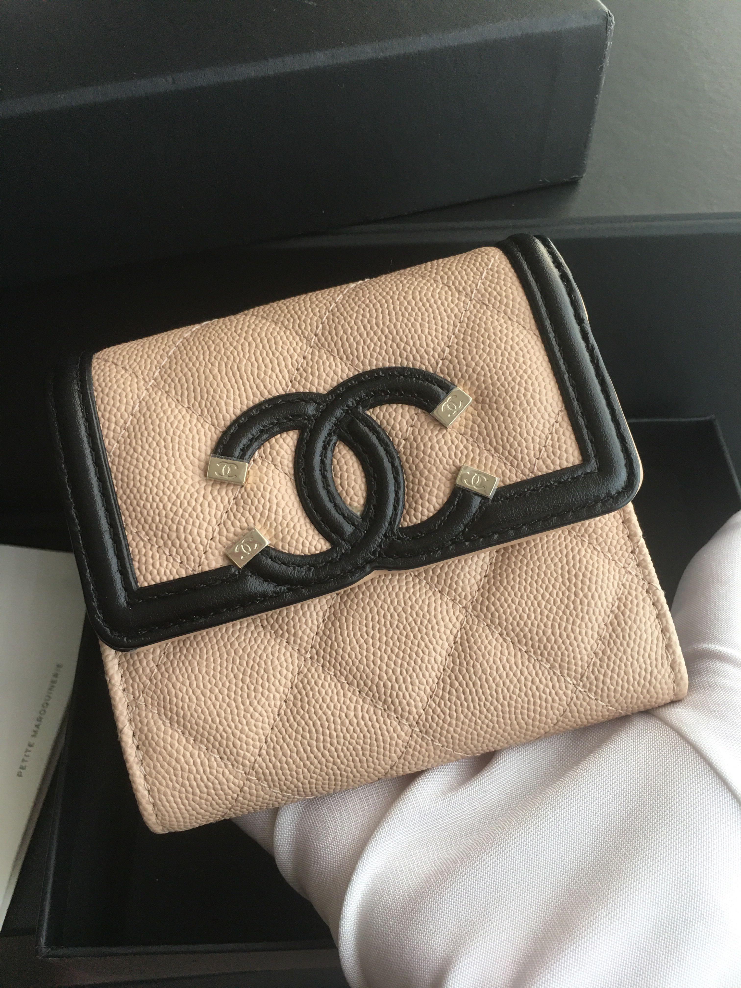 CHANEL Authentic CC Filigree Caviar Skin Leather Trifold Wallet