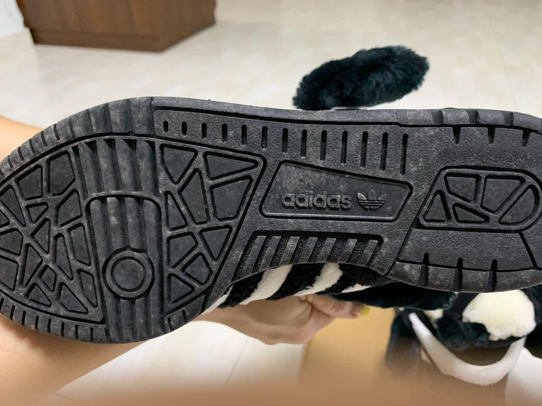 Fuzzy hotsell adidas boots