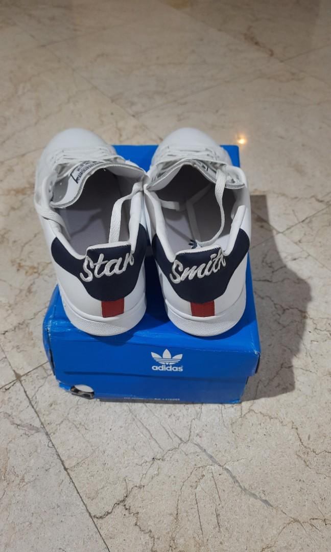 Stan smith script shop white navy