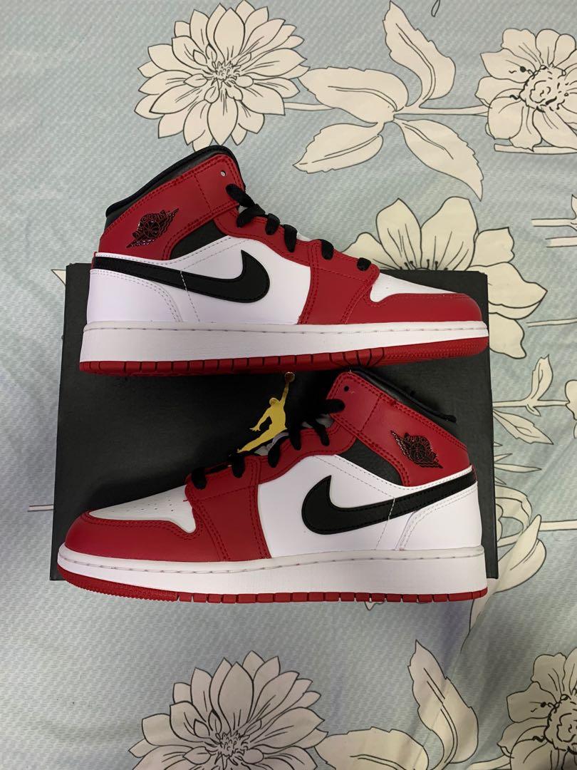 Chicago jordan 1 deals 213